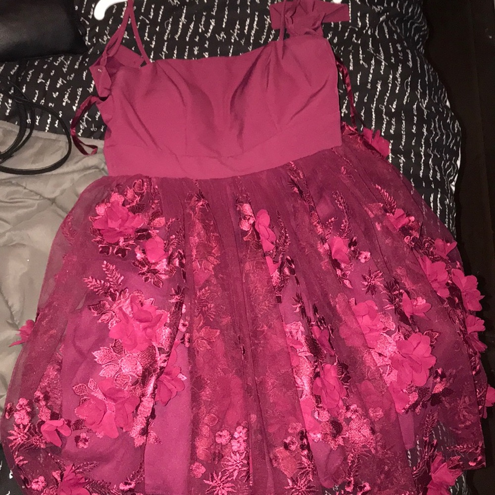 burgundy dress